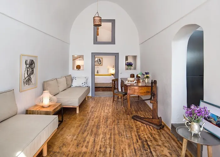 Aerie House * Oia (Santorini)