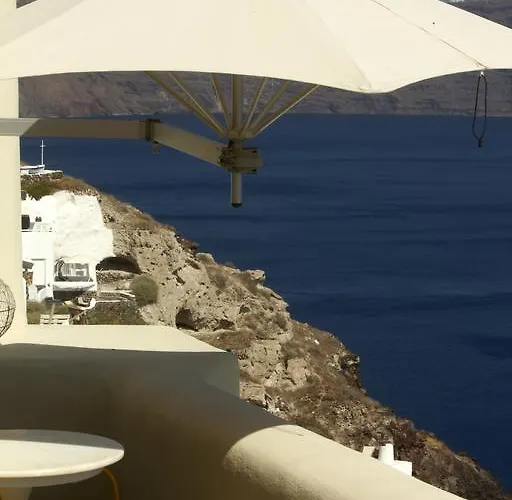 Aerie House * Oia (Santorini)