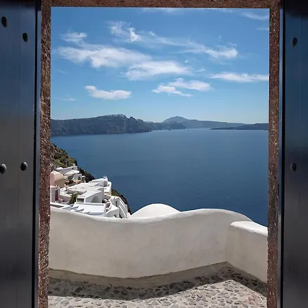 Aerie House Villa *
